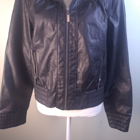 Paris Blues Black Faux Leather Jacket with hoodie Women's Size Large - Picture 10 of 16